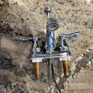 Delta 2578LF-MPU 2-handle Leland Bathroom Faucet - Chrome 1.5 GPM